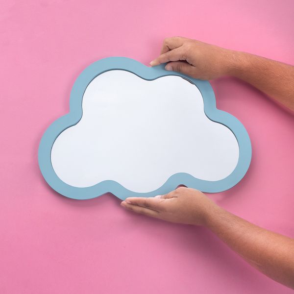 Moldura com espelho decorativa de parede nuvem em mdf - oikos