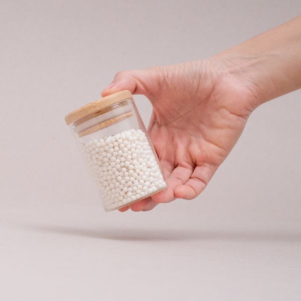 Pote 110ml de vidro com tampa de bambu redondo flat de mantimento - oikos